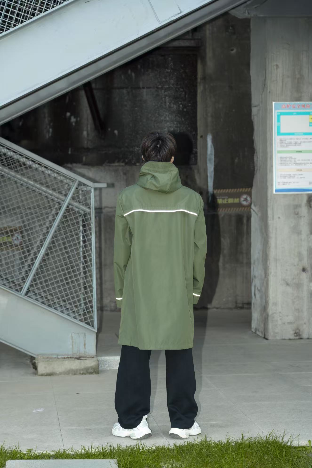 Practical Mens Raincoats for Everyday Use